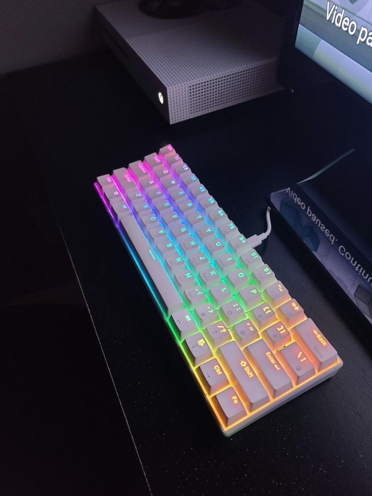 RK61 Royal Kludge — Teclado Mecánico 60% Hot-Swap RGB, 3 modos (BT/2.4G/USB)